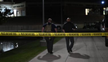 Assassínio de Charlie Kirk: homem detido pelo FBI já foi libertado, atirador continua por identificar