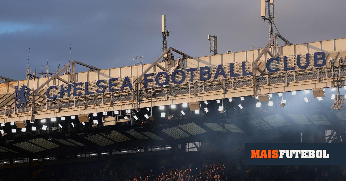 Chelsea enfrenta 74 acusações por pagamentos a agentes