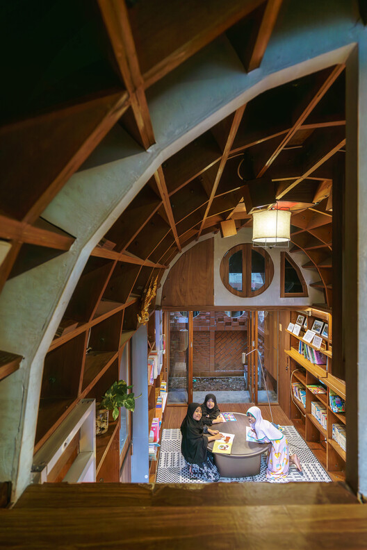 Complexo Kampoong Guha / Realrich Architecture Workshop - Fotografia de Interiores, Madeira