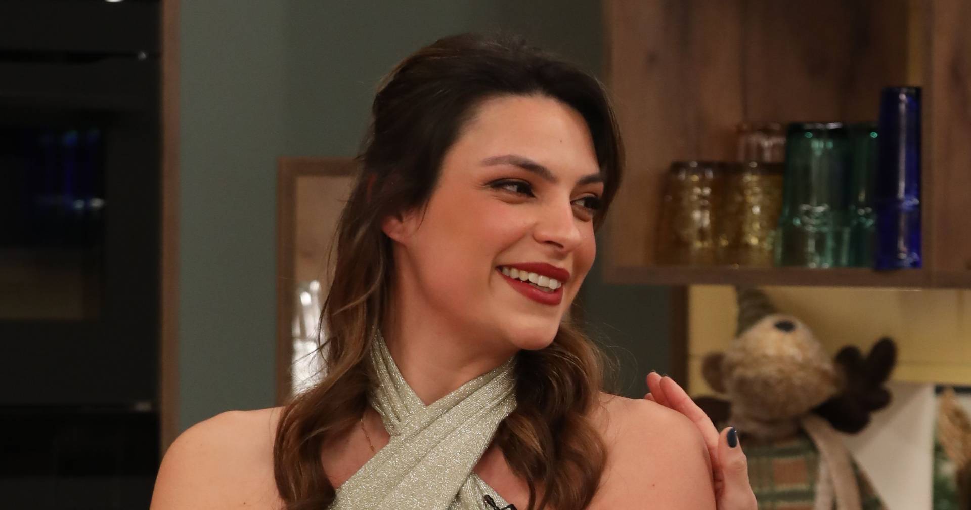 Ruth Oliveira, de 'Casados', muda de visual e revela resultado: "Um curtinho ousado"