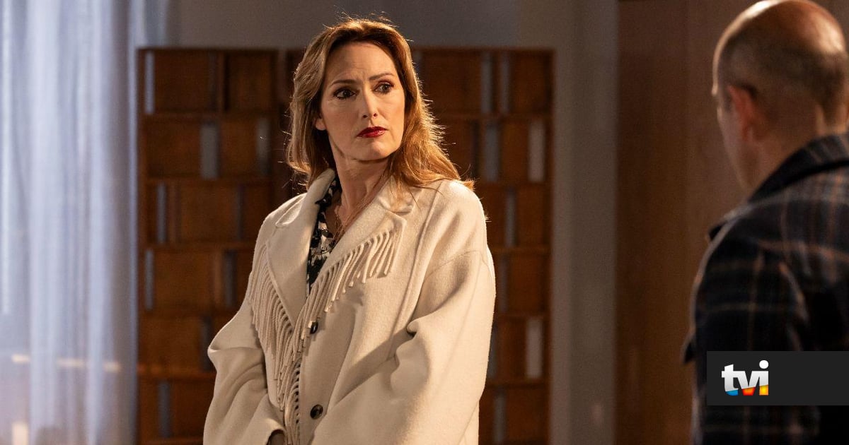 Vem aí em «A Protegida»: Ninguém escapa! Clarice dá o golpe a Óscar - Novelas