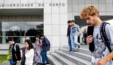 Ninguém entrou no concurso especial de Medicina no Porto nos últimos dois anos letivos