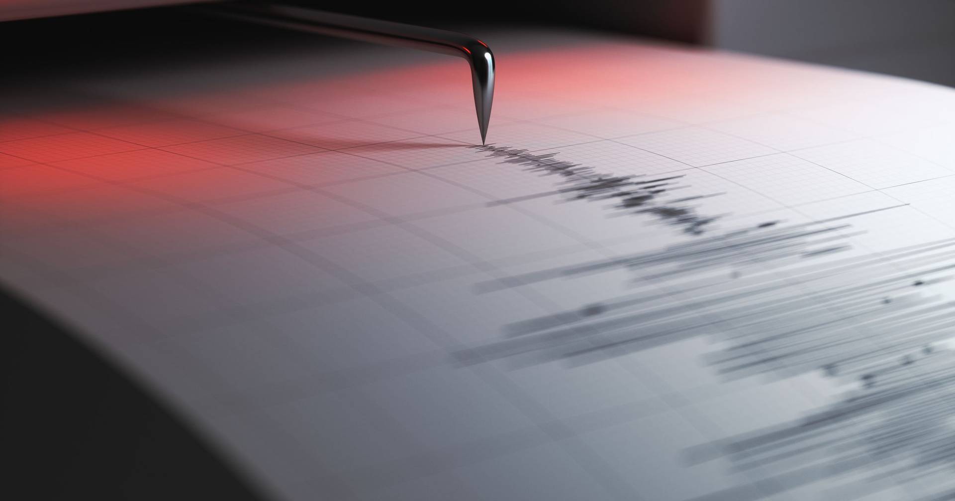 Sismo de magnitude 7,4 na península russa de Kamchatka desencadeia alerta de tsunami