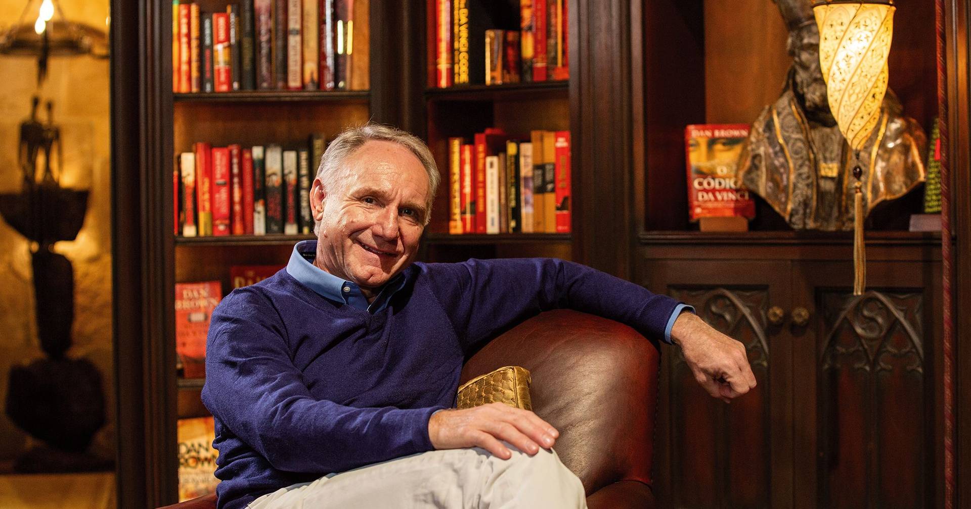 Dan Brown em entrevista ao Expresso “Acredito que vamos entender que a morte não é o fim. E o medo vai desaparecer, como aconteceu comigo”