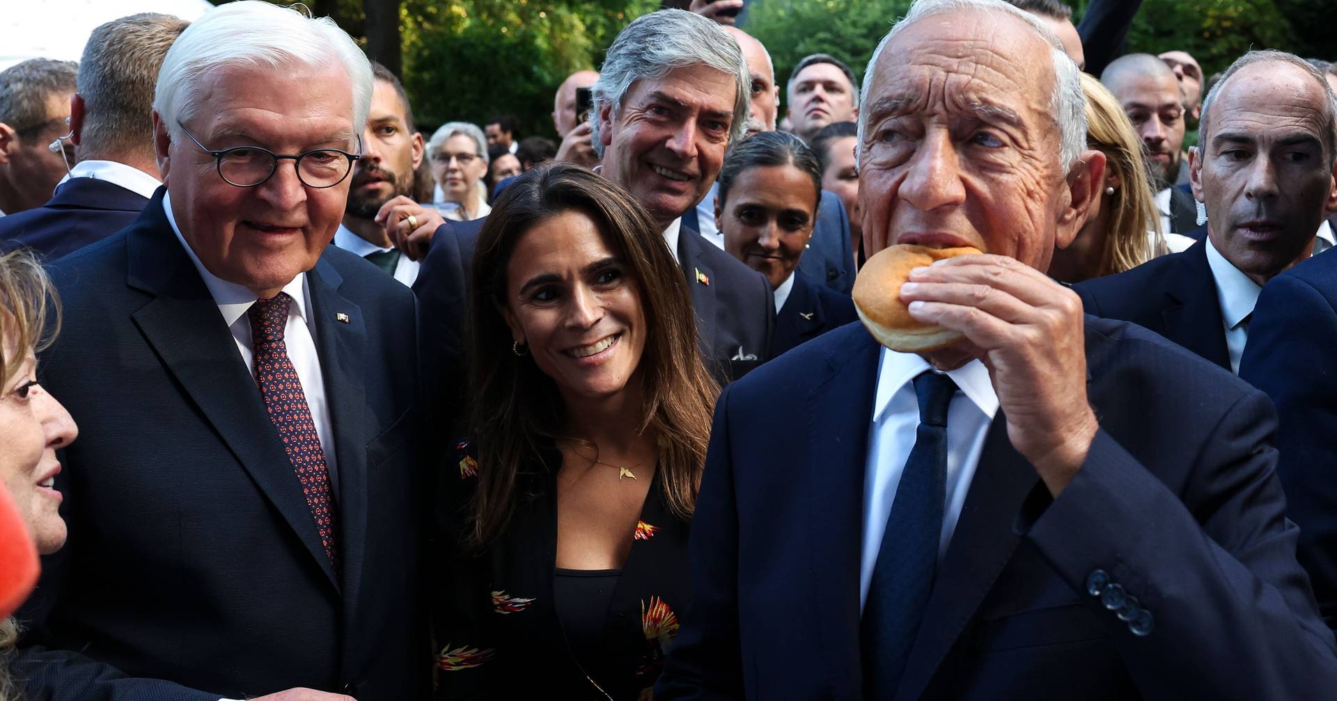 Marcelo preferiu Bolas de Berlim aos hambúrgueres na Festa dos Cidadãos