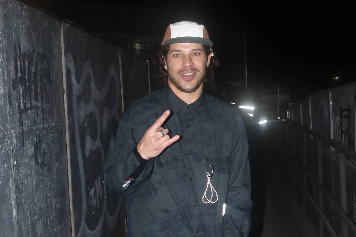 The Town: José Loreto é flagrado com parceira de filme - 13/09/2025 - Celebridades