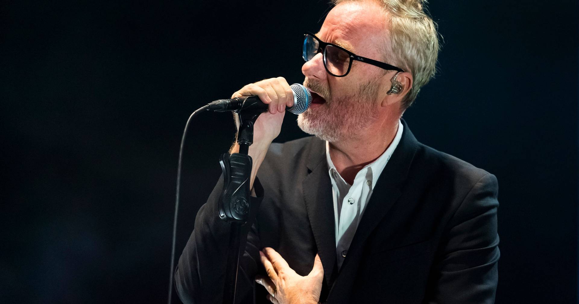 Matt Berninger, dos The National, fez versão de ‘Blue Monday’, dos New Order: ouça-a aqui