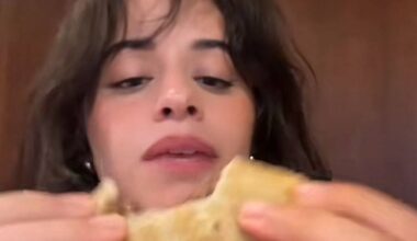 The Town: Camila Cabello prova comidinhas brasileiras - 14/09/2025 - Música
