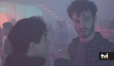 Exclusivo «A Protegida»: Duarte droga Gonçalo e filma-o com Gina - Novelas