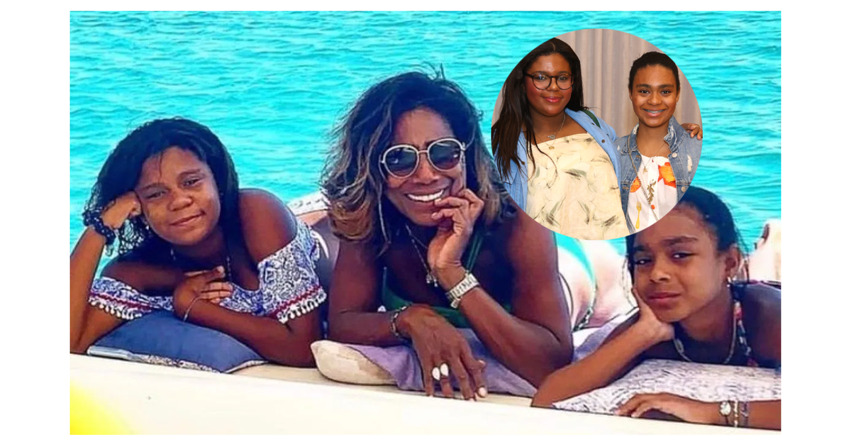 Como estão as filhas de Glória Maria? Em rara aparição, Laura e Maria prestigiam o show de Maria Bethânia no Rio