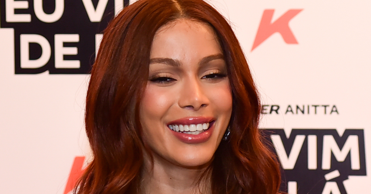 Após levar o funk para o mundo, Anitta pensa em ENCERRAR carreira internacional? Fala da cantora sobre o futuro preocupa fãs
