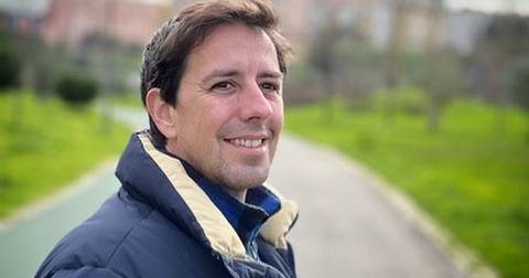 Entre polémicas, Manuel Marques cede a pedido da irmã, Ana Marques, e de seguidores: "Não farei mais"