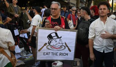 “Vão buscar o dinheiro onde ele está: nas grandes fortunas”: centenas de milhares nas ruas contra políticas de Macron