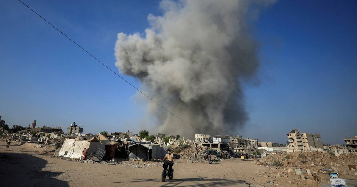 Israel ameaça "força sem precedentes" contra Gaza e pressiona população para sair da cidade