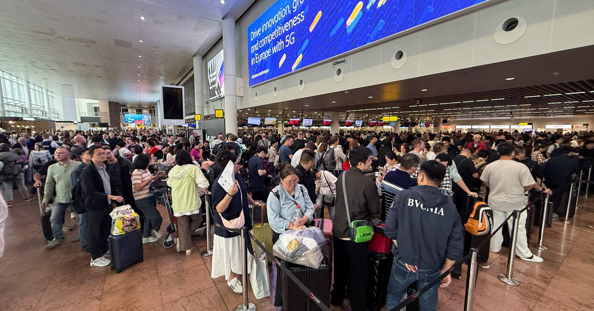 Ataque informático no aeroporto de Bruxelas obriga a cancelar voos