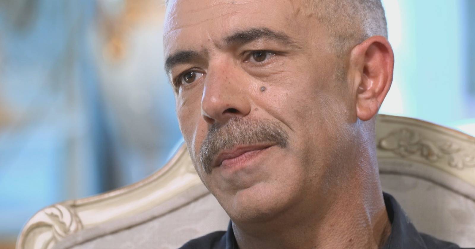 Pedro Alves: “A minha mãe emprestava-me o carro mesmo sem eu ter carta. Ia para a rádio, às vezes de madrugada, sem o meu pai saber”