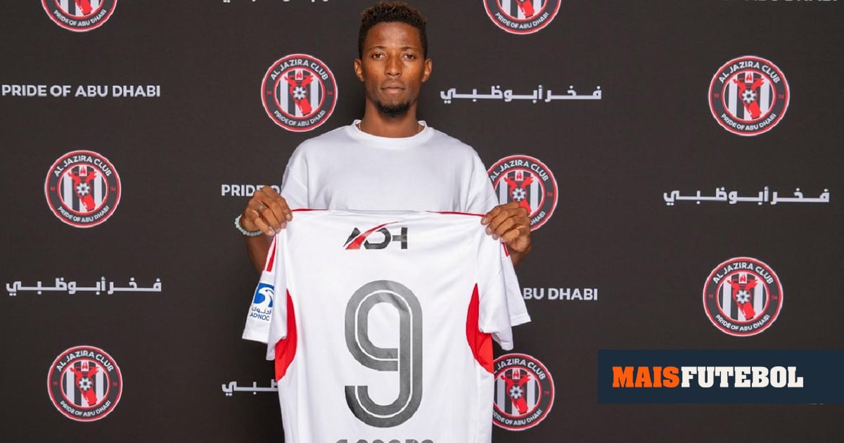 OFICIAL: Sp. Braga vende Simon Banza ao Al Jazira por 8,5 milhões de euros