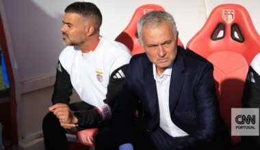 Mourinho: «Ganhava mais em casa do que a trabalhar no Benfica»
