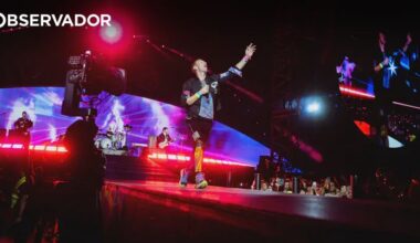 Marido também estava a ver concerto com namorada – Observador