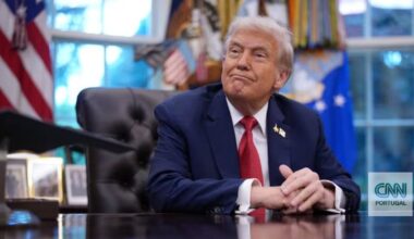Acaba de acontecer uma coisa que demonstra a viragem radical de Trump - até para os seus padrões