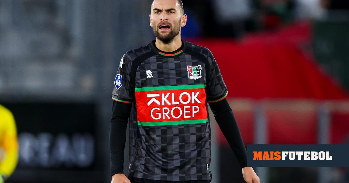 Bas Dost termina a carreira aos 36 anos: «Não se brinca com a vida»