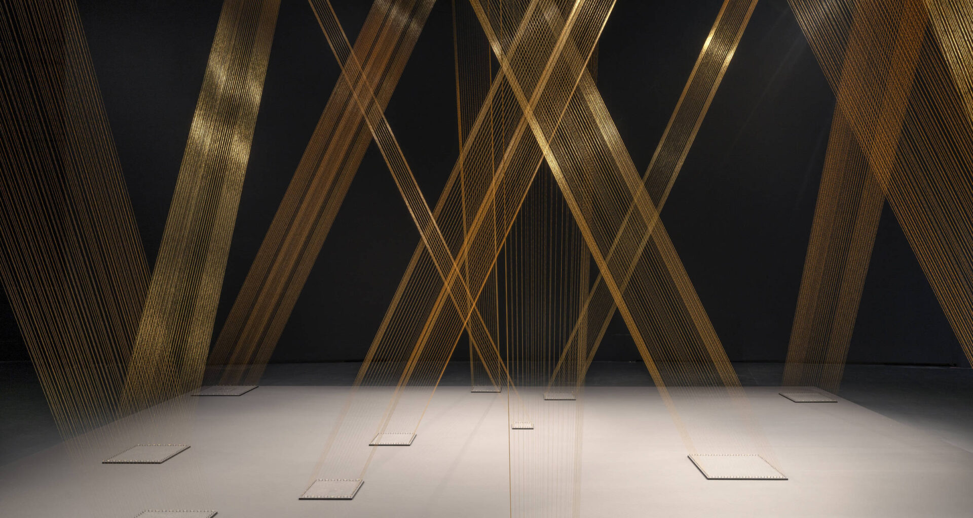 Lygia Pape ganha a sua maior exposição na França - 29/09/2025 - Ilustrada