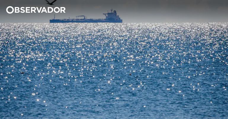 Rússia estará a utilizar "frota fantasma" para lançar drones – Observador