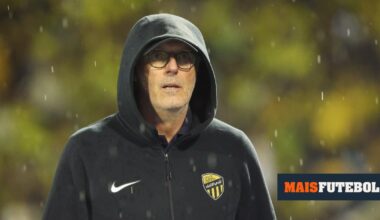 OFICIAL: Al Ittihad despede Laurent Blanc após derrota com o Al Nassr