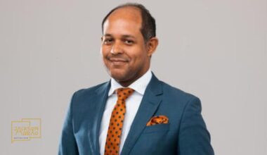 'Jackson Abrão Entrevista' recebe o professor Carlos André - O Popular