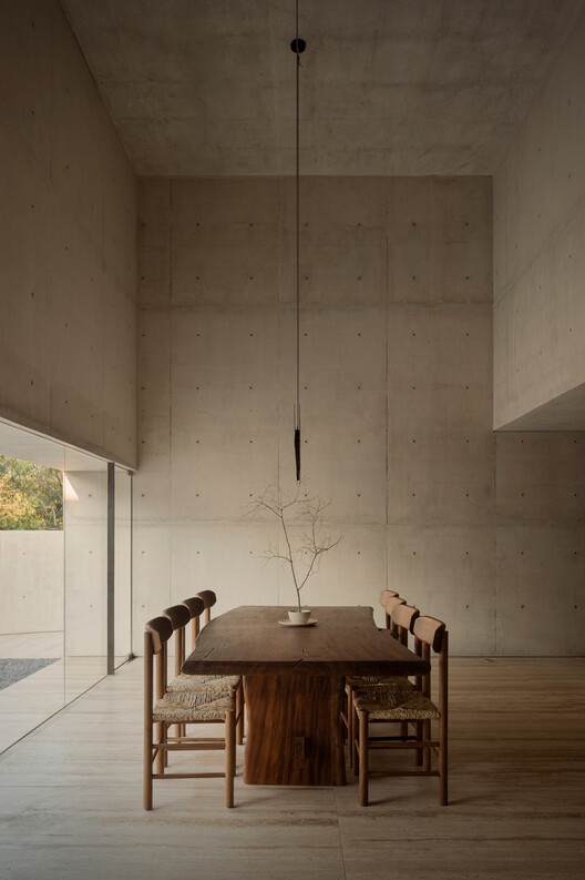 Casa Tao / HW Studio - Fotografia de Interiores, Sala de Jantar, Madeira, Cadeira