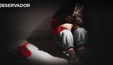 Criança desaparecida desde julho estava em casa abandonada – Observador