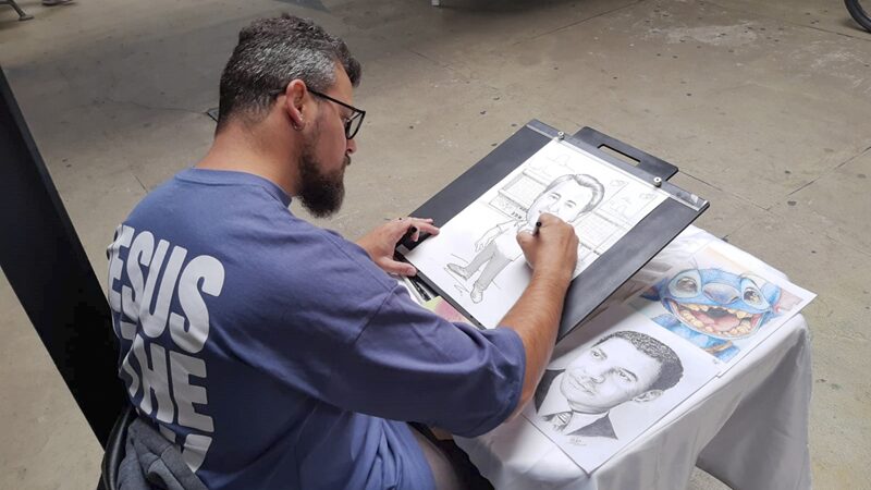 Curitiba oferece curso de desenho para iniciantes e artistas em formação