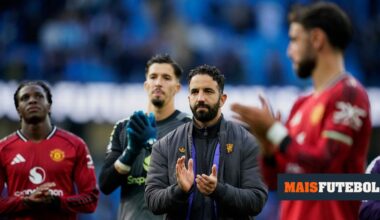 Carragher deixa críticas a Amorim: «Isto foi um desastre para o clube...»