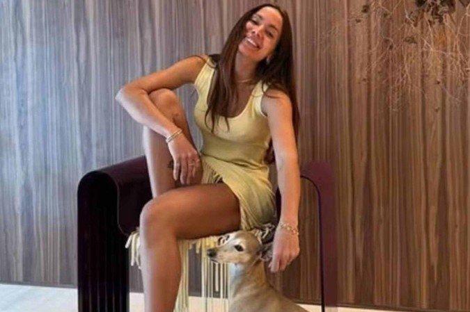 Anitta: ‘Sinto uma felicidade mais plena quando estou recolhida’ -  (crédito: Observatorio dos Famosos)