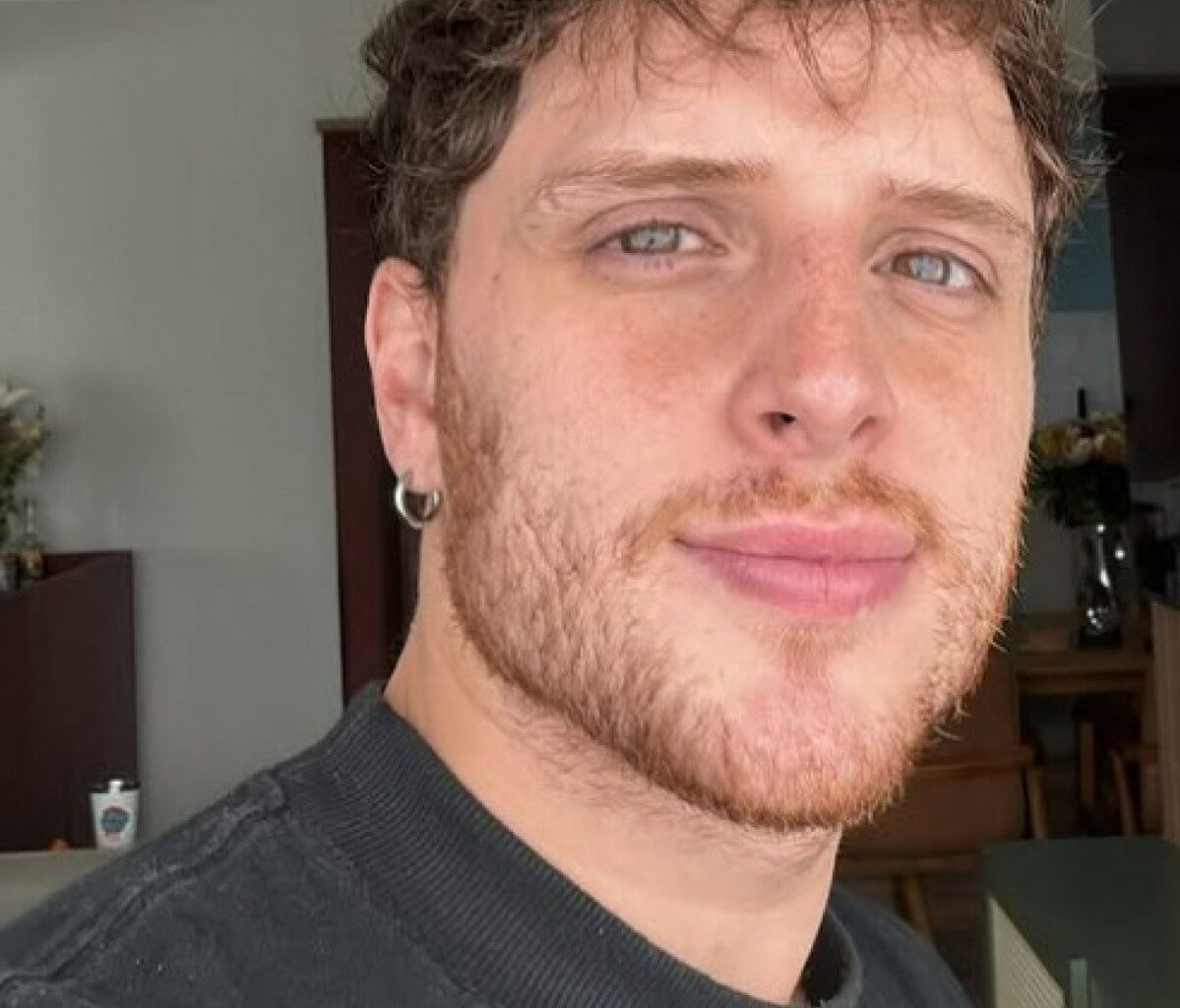 Diego Martins assume namoro com ator da Globo | Celebridades