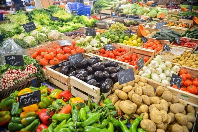 A base da dieta de saúde planetária inclui alimentos naturais ou minimamente processados; consumo de leite e carne é limitado -  (crédito: Ed Gregory/Free Stock Photos )