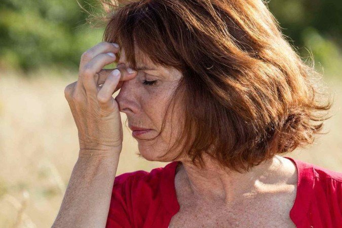 Dor facial, cansaço e nariz entupido são sintomas que geram confusão  -  (crédito: LASinus/Divulgação )