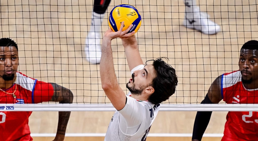 Mundial voleibol. Portugal estreia-se com vitória diante de Cuba