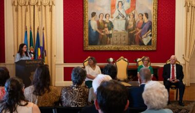 Funchal apresentou livro "Com a mala cheia de sonhos"