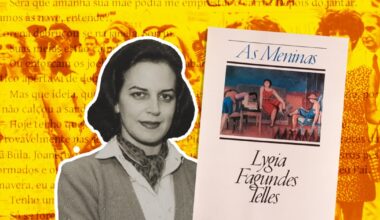 Montagem com a foto de uma mulher branca jovem de cabelos escuros compridos ao lado de uma capa de livro e ao fundo mulheres numa manifestação e palavras por cima da imagem