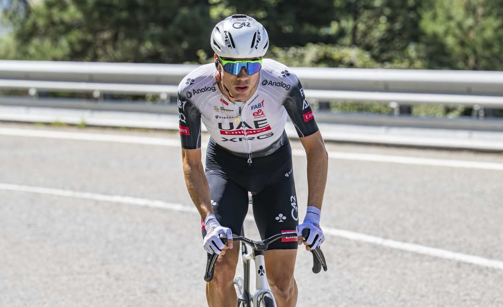 Vuelta a Espanha 2025 | Etapa 12 | Ayuso vence sob sombra do Angliru