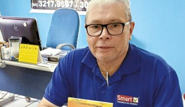 Jornalista Tadeu Oliveira lança livro em Macau