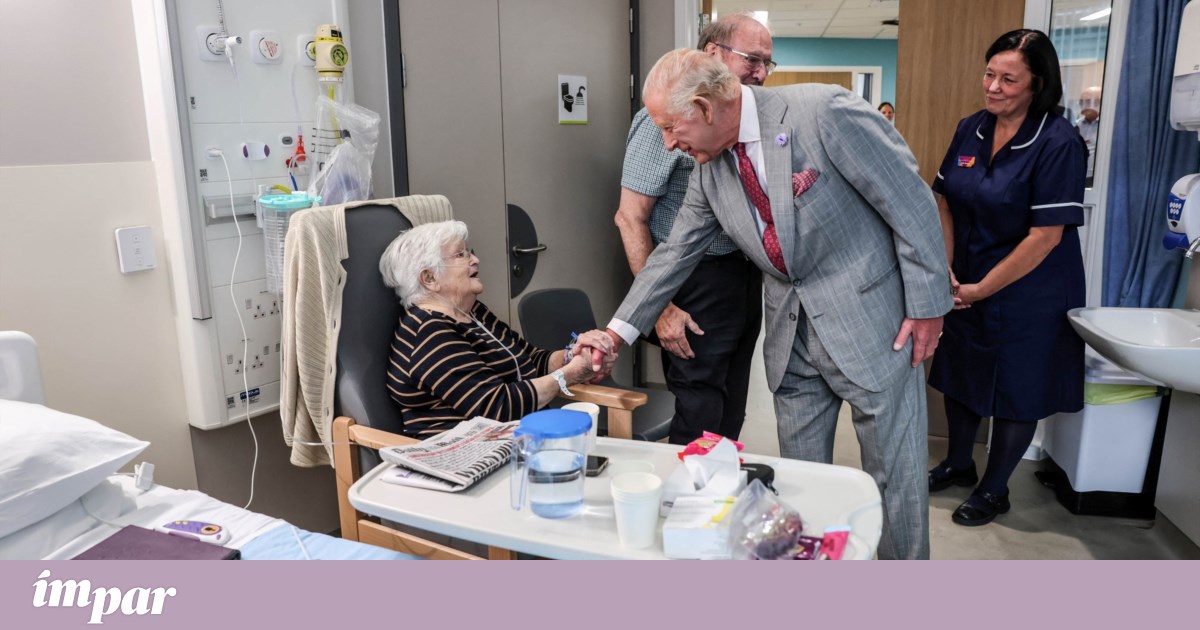 Carlos III diz que “não está muito mal” do cancro, mas queixa-se do envelhecimento | Família Real Britânica