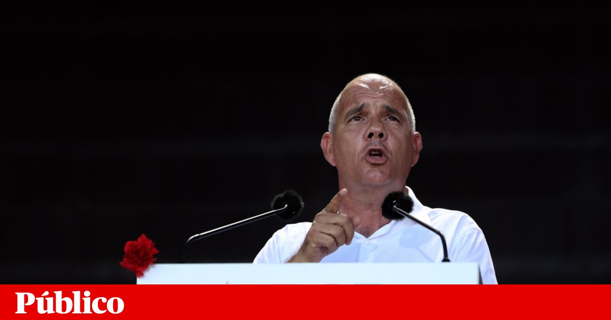 Raimundo acusa PS de “dar as duas mãos” ao Governo e de disputar lugar com Chega | Festa do Avante