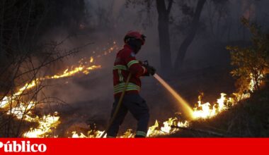 Mais de 500 operacionais em Aljezur. Perigo máximo de incêndio em 40 concelhos | Incêndios