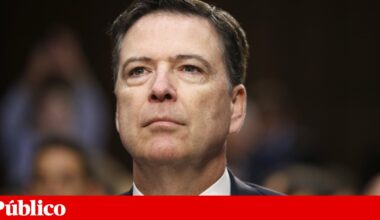 James Comey: antigo director do FBI acusado de dois crimes após pressão de Trump | EUA