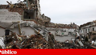 Kiev bombardeada por 500 drones durante a madrugada. Há quatro mortos confirmados | Guerra na Ucrânia