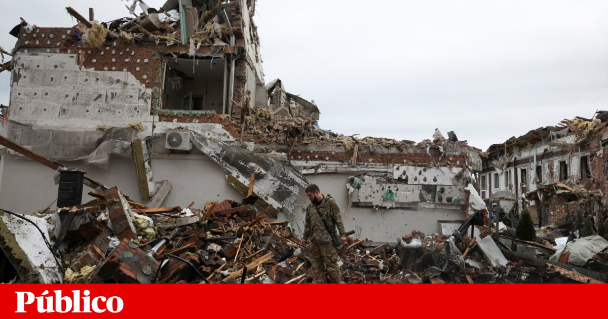 Kiev bombardeada por 500 drones durante a madrugada. Há quatro mortos confirmados | Guerra na Ucrânia