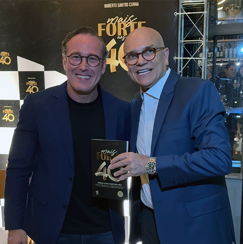 Livro de Roberto Santos Cunha Inspira Transformação