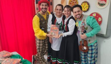 Dia da Família na Escola em Arroio Trinta conta com lançamento do livro de receitas Italianas